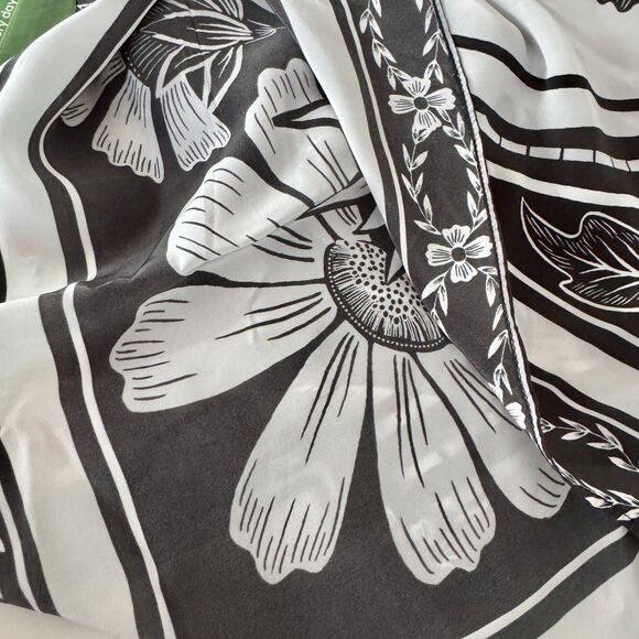 NWT FARM Rio Women's Black Flower Leopards Panneaux Sarong - One Size - Picture 10 of 10